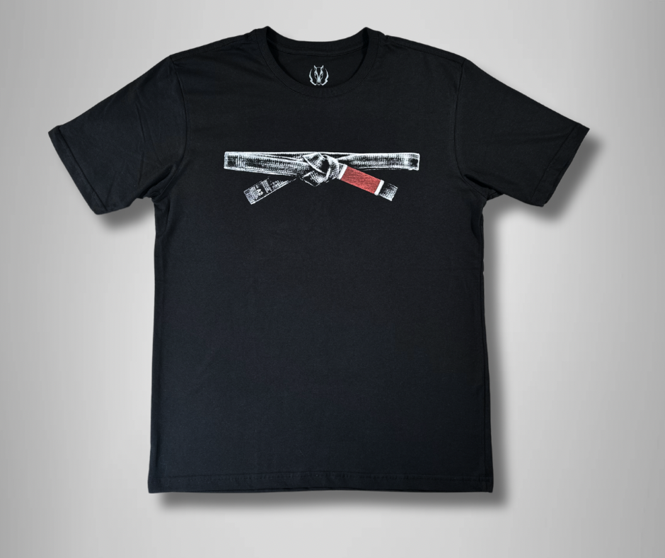 T-shirt black belt